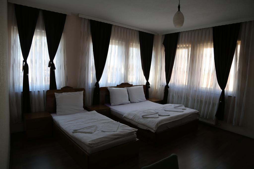 Hotel Antika Prizren Habitación foto